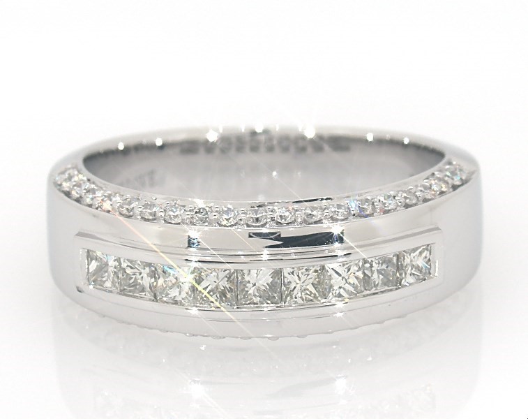 Men S 1 10 Ct T W Diamond Milgrain Wedding Band In 10k White Gold Diamond Rings Rings Zales Outlet